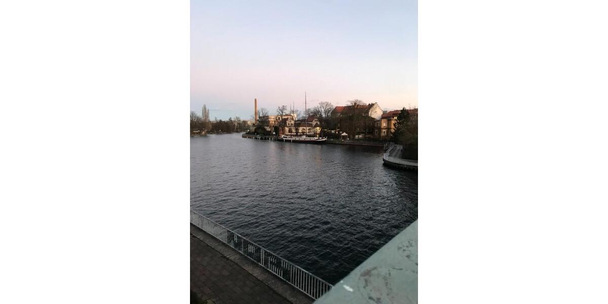 Etagenwohnung Berlin Treptow-Köpenick - 4 Zimmer, 100 m&sup2;, 1.734&euro; | Angebot:27717965
