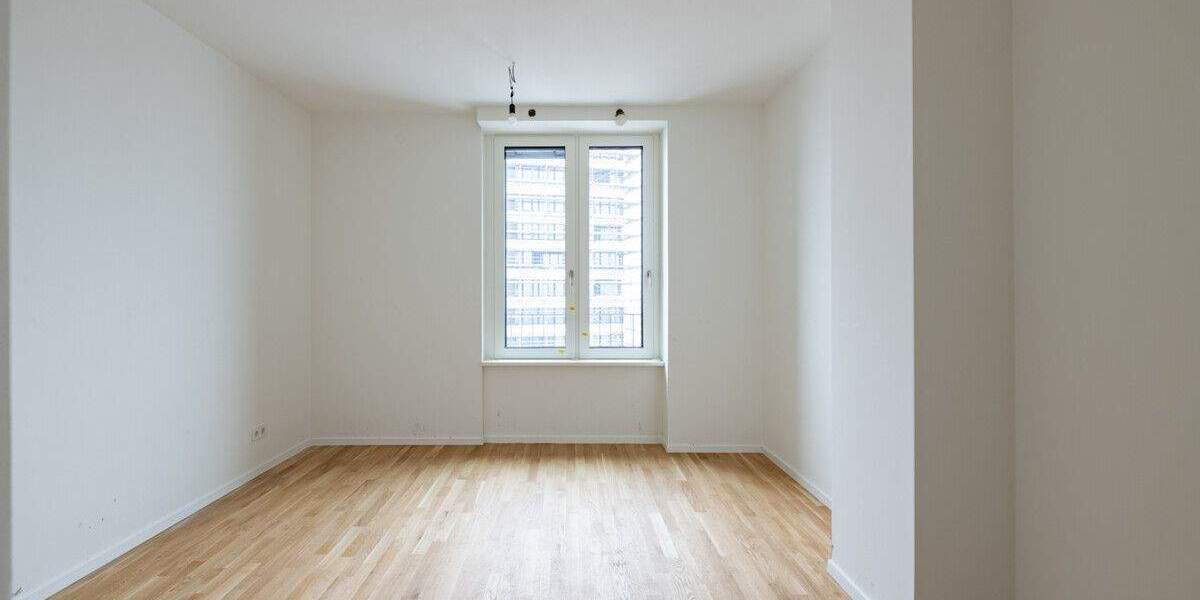 Etagenwohnung Berlin Friedrichshain - 2 Zimmer, 71 m&sup2;, 889.000&euro; | Angebot:25783641