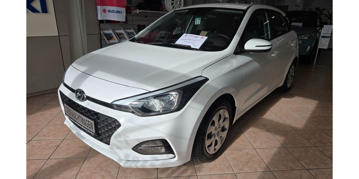 Hyundai i20 104.320 km 8.980 &euro; Bernau 16321