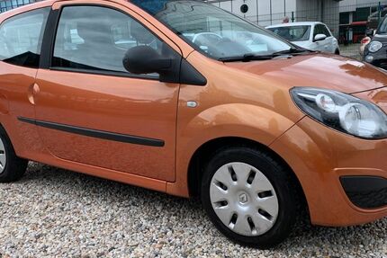 Renault Twingo 141.622 km 1.490 &euro; Berlin-Spandau 13597
