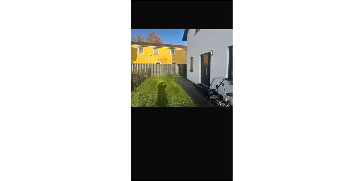 Etagenwohnung Velten - 5 Zimmer, 122 m&sup2;, 2.400&euro; | Angebot:24619444