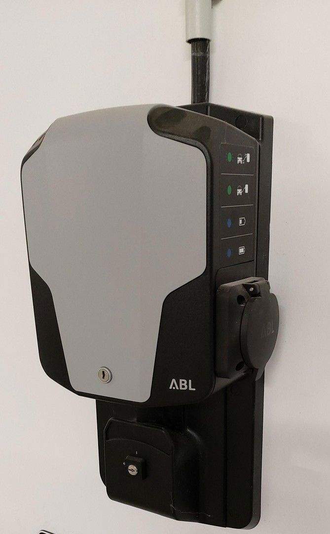 3 Zi. Wohnung,Do.Besichtigung am 20.11.25, private Sauna,TG,Wallbox, 12555 BerlinKöpenick 3 zimmer