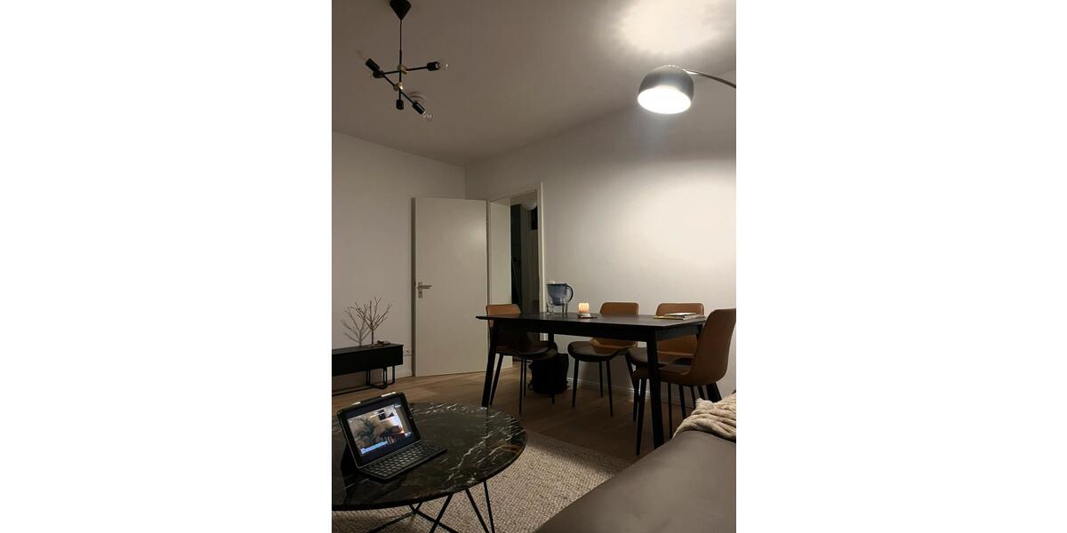 Etagenwohnung Berlin Charlottenburg-Wilmersdorf - 2 Zimmer, 56 m&sup2;, 1.450&euro; | Angebot:24620645