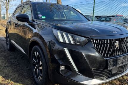 Peugeot 2008 150.000 km 12.200 &euro; Mittenwalde 15749