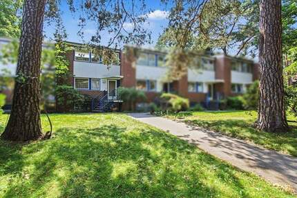 Bezugsfrei: Ihre Eigentumswohnung in Form eines Reihenmittelhauses mit Garten + TG in Nikolassee! 3 zimmer