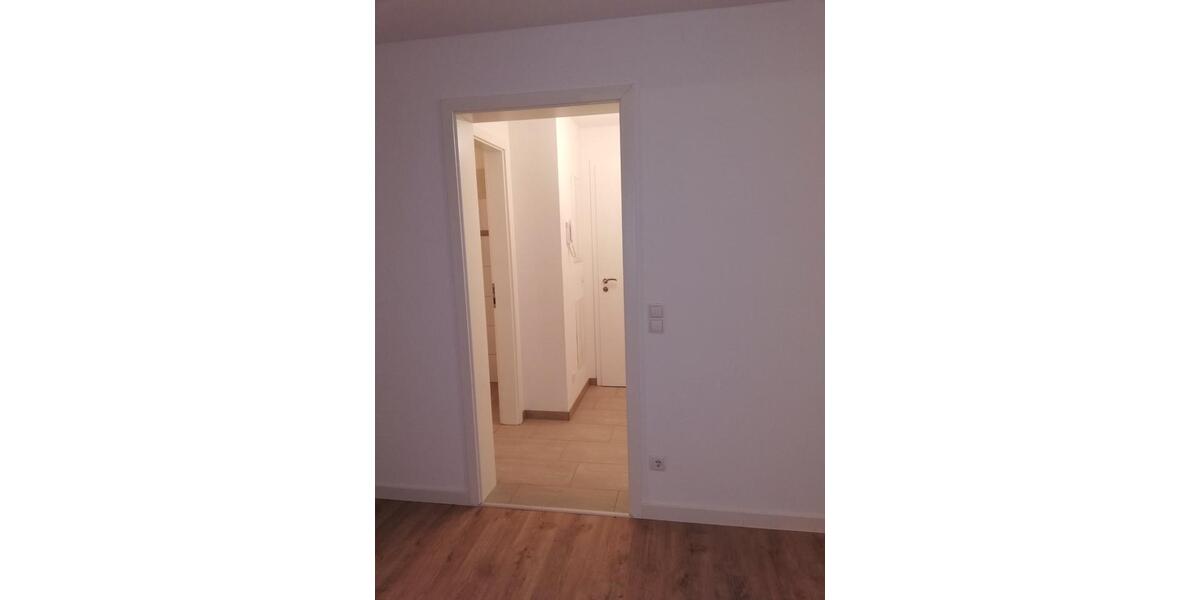 Hochparterre Falkensee - 2 Zimmer, 75 m&sup2;, 950&euro; | Angebot:26443020