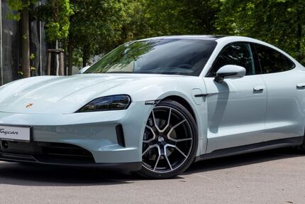 Porsche Taycan 3.500 km 117.900 € Berlin 10587