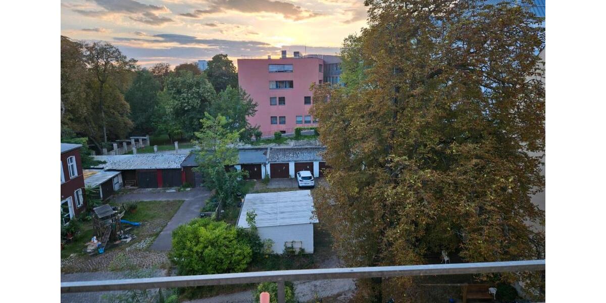 Etagenwohnung Berlin Lichtenberg - 3 Zimmer, 112 m&sup2;, 890&euro; | Angebot:27717942