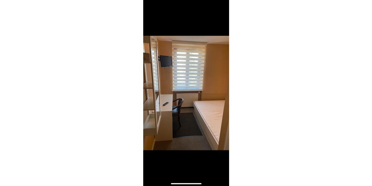 Etagenwohnung Hennigsdorf - 1 Zimmer, 20 m&sup2;, 800&euro; | Angebot:25137304