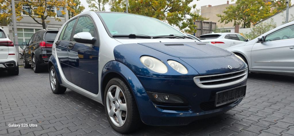 Smart ForFour 109.885 km 2.499 € Berlin 13581