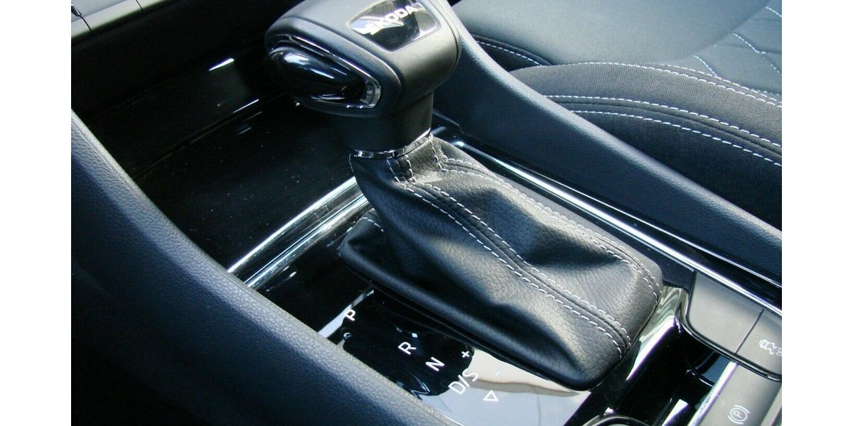 Skoda Karoq 1.5TSi Sportline ACC Navi LED Kamera 33.284 km 31.890 &euro; Falkensee 14612