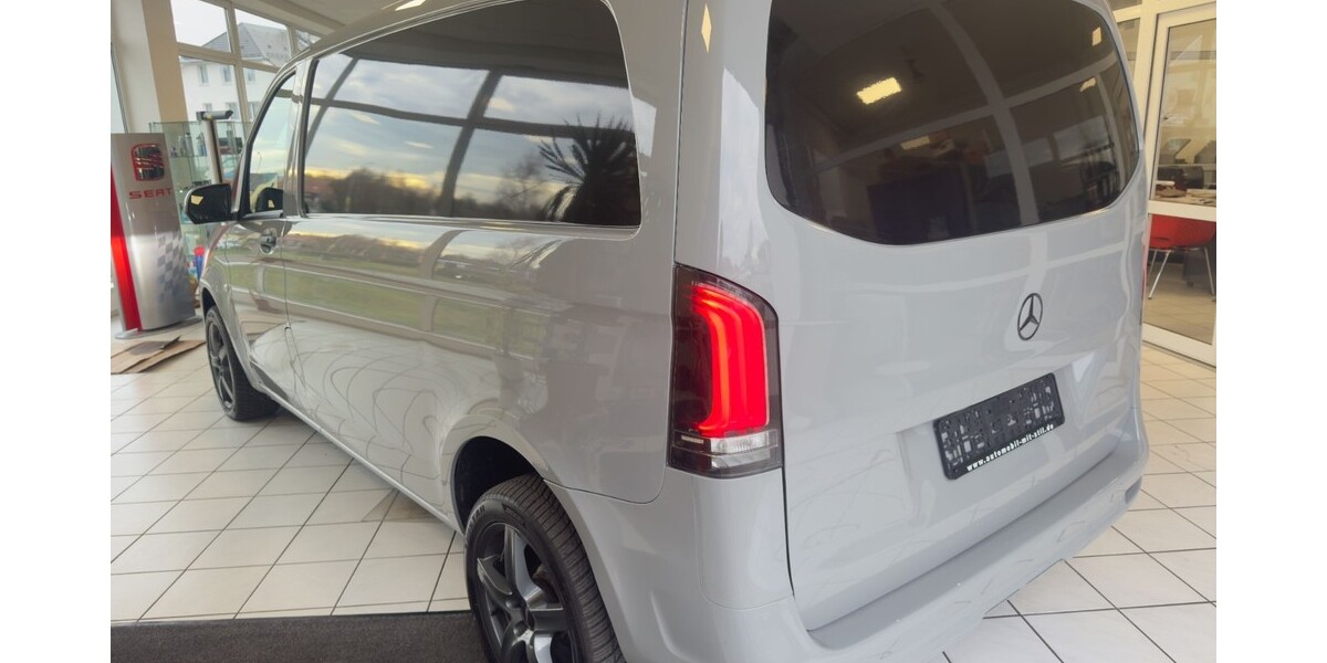 Mercedes-Benz Vito 114 CDI 15.651 km 41.990 &euro; Berlin 10178