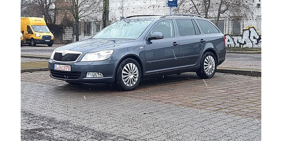 Skoda Octavia 163.000 km 5.850 &euro; Berlin 13088
