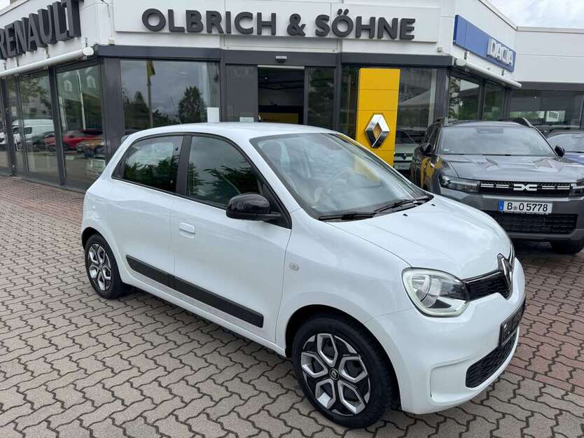 Renault Twingo 25.896 km 10.890 € Berlin 12681