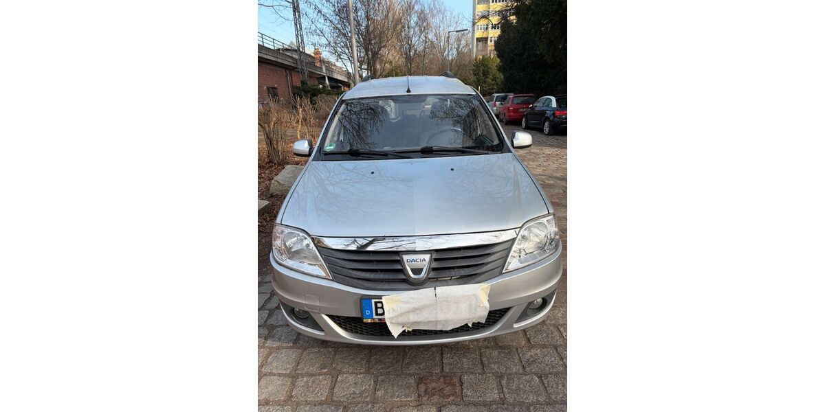 Dacia Logan 78.100 km 3.500 &euro; Berlin 10555