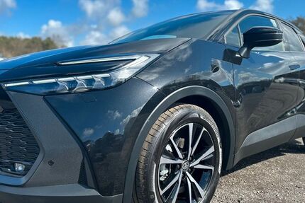 Toyota C-HR 10.120 km 26.799 &euro; Blankenfelde-Mahlow 15831