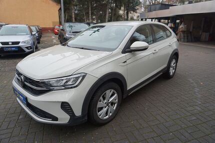 VW Taigo 99.999 km 14.990 &euro; Berlin 13407