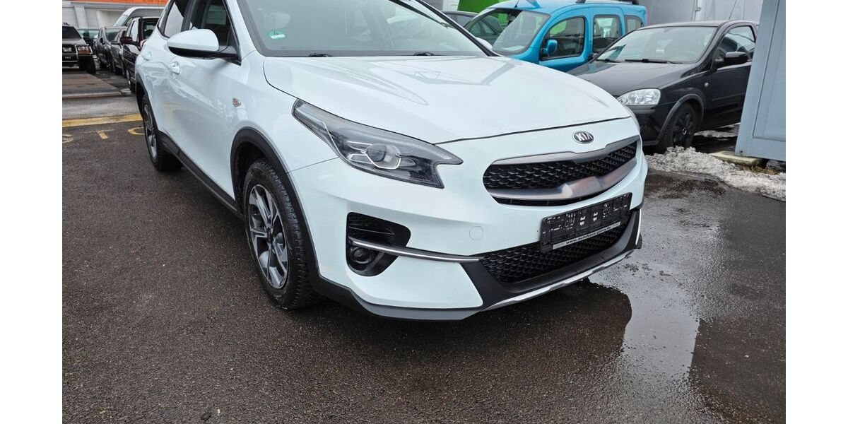 Kia XCeed 107.454 km 13.200 &euro; Berlin 13055
