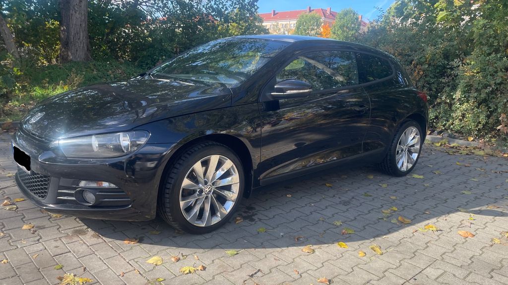 VW Scirocco 135.000 km 8.990 &euro; Berlin 10405