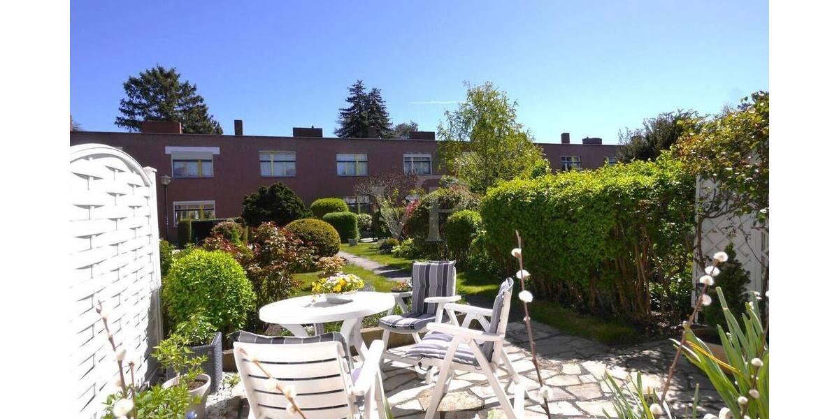 Reihenmittelhaus Berlin Britz - 3 Zimmer, 70 m&sup2;, 449.000&euro; | Angebot:26573095