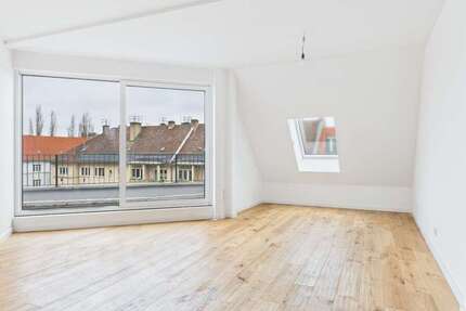 Wohnung Berlin Lichtenberg - 4 Zimmer, 100 m&sup2;, 2.006&euro; | Angebot:23665039