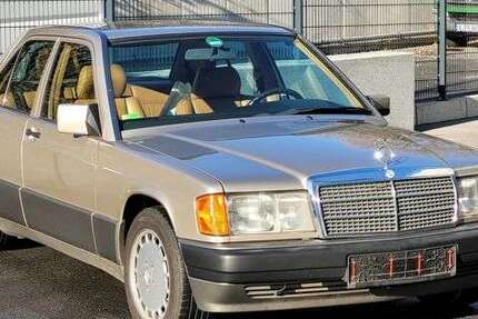 Mercedes-Benz 190 270.199 km 10.900 € Berlin 10787