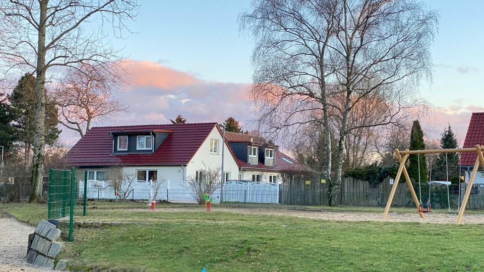 Doppelhaushälfte Berlin Pankow - 3 Zimmer, 87 m&sup2;, 1.590&euro; | Angebot:24850315