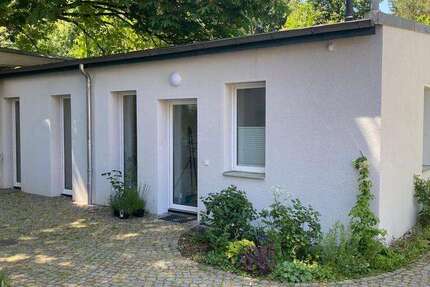 Haus zum Mieten in Berlin Hermsdorf 1.600 € 71.42 m²