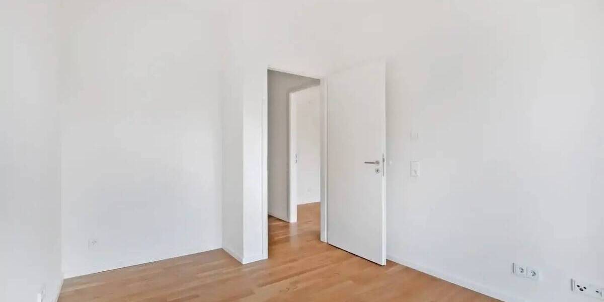 Etagenwohnung Berlin Siemensstadt - 2 Zimmer, 70 m&sup2;, 1.380&euro; | Angebot:25909638