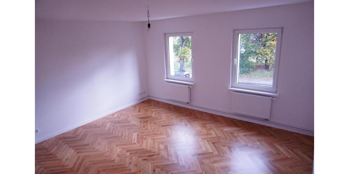 Etagenwohnung Wandlitz - 5 Zimmer, 130 m&sup2;, 1.950&euro; | Angebot:25907028