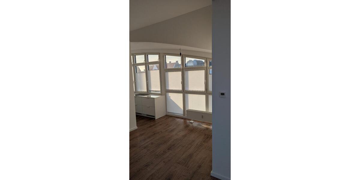 Dachgeschoßwohnung Berlin Reinickendorf - 2 Zimmer, 56 m&sup2;, 1.120&euro; | Angebot:24785405