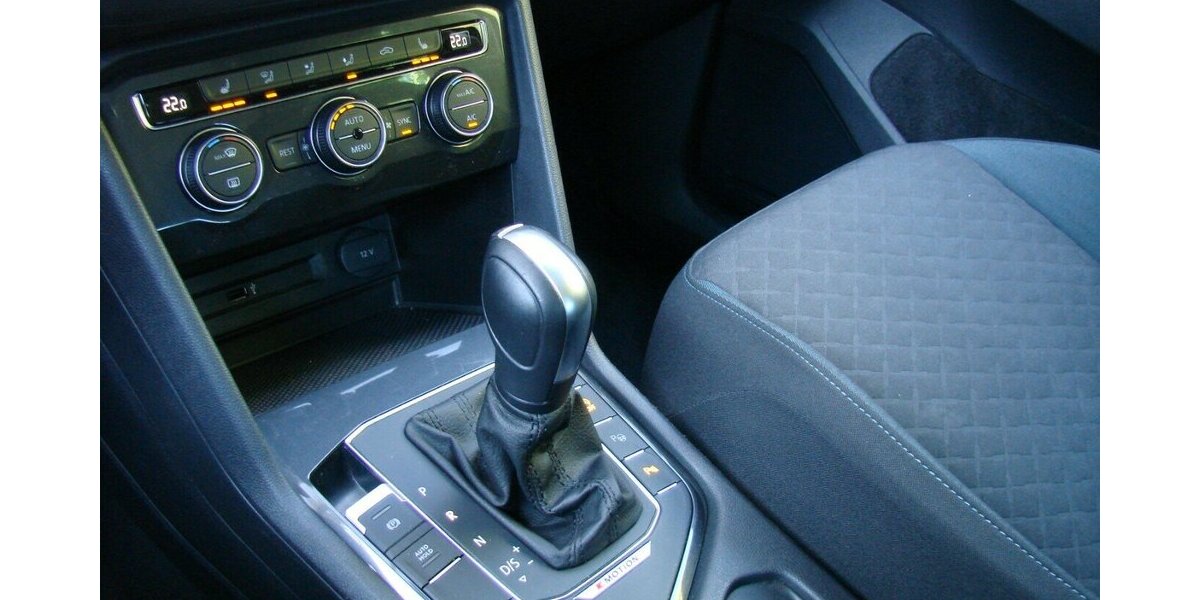 VW Tiguan 2.0TSi 4Motion R-line ACC Navi LED Kamera 22.247 km 27.980 &euro; Falkensee 14612