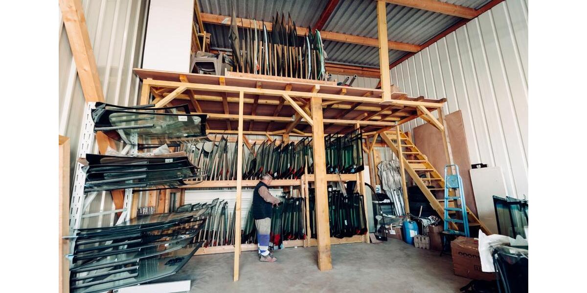 AKTION! 28-112m² Lager- und Hallenflächen | Lagerfläche mieten in Ahrensfelde zimmer