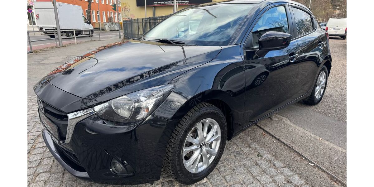 Mazda 2 100.000 km 8.990 &euro; Berlin - Tempelhof 12107