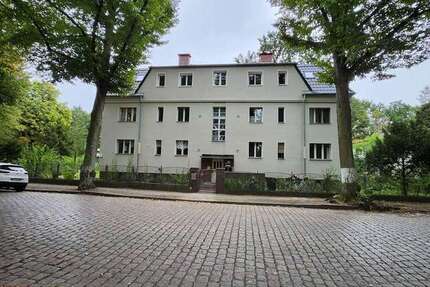 Wohnung Berlin Steglitz-Zehlendorf - 3 Zimmer, 113 m&sup2;, 2.141&euro; | Angebot:22516227