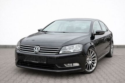 VW Passat 142.662 km 8.999 &euro; Berlin 13051