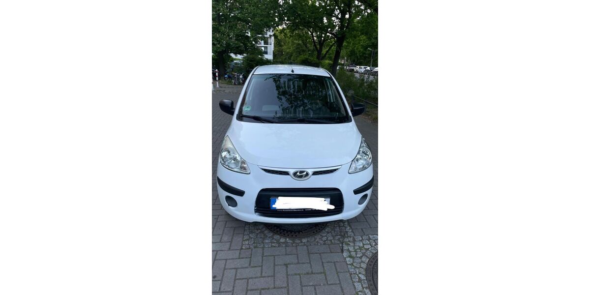 Hyundai i10 184.000 km 2.099 &euro; Berlin 12353