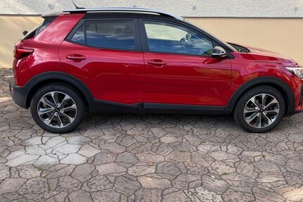 Kia Stonic 98.595 km 11.300 &euro; Potsdam 14480