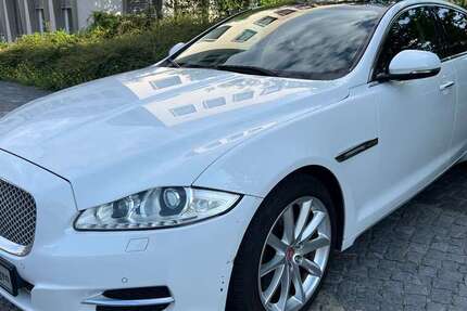 Jaguar XJ 173.460 km 14.500 &euro; Berlin 10829
