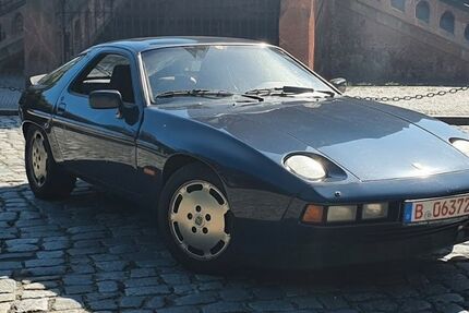 Porsche 928 266.000 km 12.999 € Berlin 13503