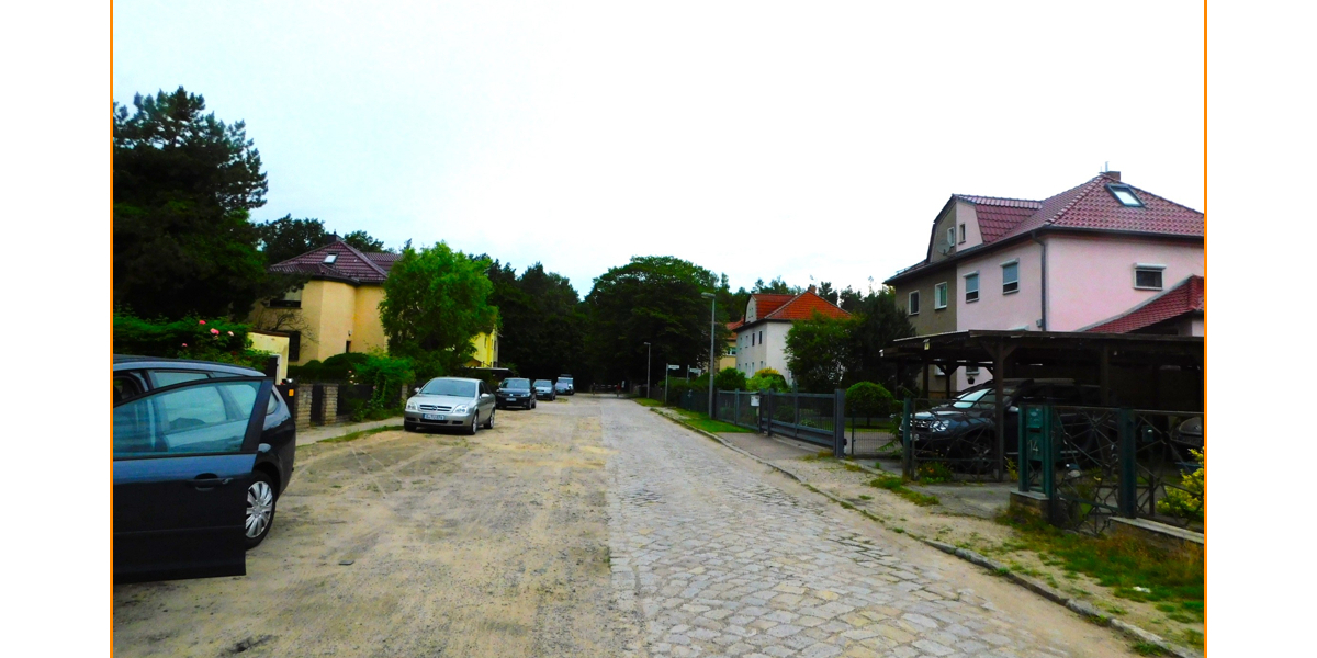 2 Wohnplätze * GROSSES schönes Grundstück* Haus-Bauplatz-Nebengelass, nahe an Wasser+ Wald* 5 zimmer