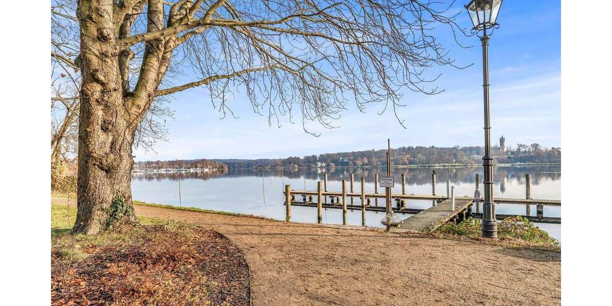 Etagenwohnung Potsdam Berliner Vorstadt - 3 Zimmer, 77 m&sup2;, 2.150&euro; | Angebot:25748536