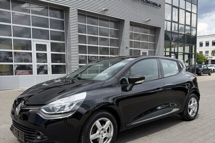 Renault Clio 44.300 km 6.980 &euro; Berlin-Lichtenberg 10365