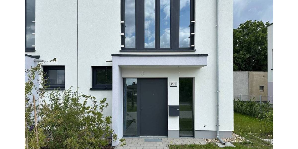 Doppelhaushälfte direkt am Wasser in Köpenick - Gated Community mit privatem Strand an der Dahme - Doppelhaushälfte Berlin Köpenick | Angebot:26144729