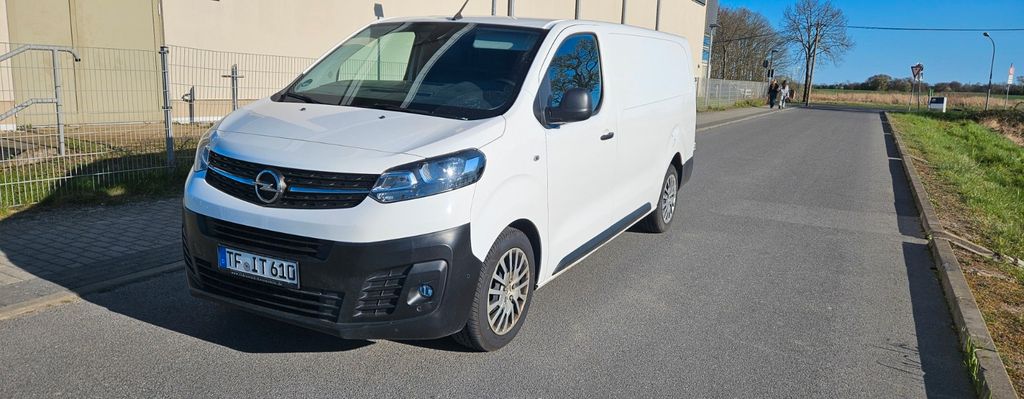 Opel Vivaro 115.600 km 10.650 &euro; Berlin 10827