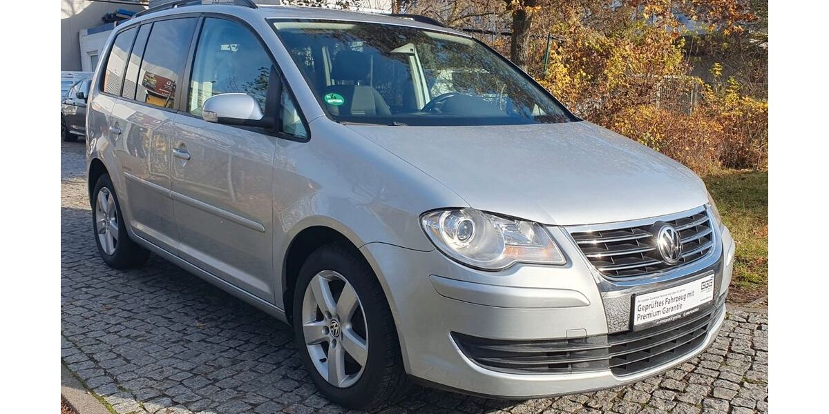 VW Touran 178.200 km 5.990 &euro; Berlin 12681
