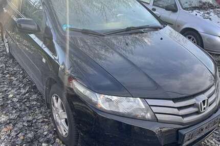 Honda Civic 95.000 km 2.300 € Bernau 16321