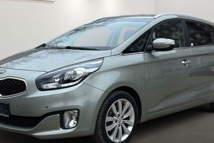 Kia Carens 144.690 km 6.599 &euro; Berlin 12681