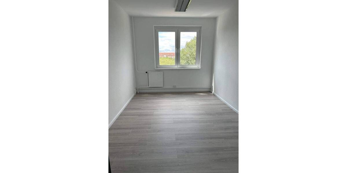 Gewerbeobjekt Berlin Marzahn - 1 Zimmer, 13 m&sup2;, 350&euro; | Angebot:26798555