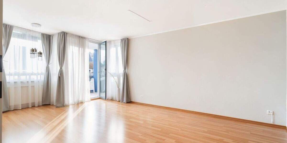 Etagenwohnung Hennigsdorf - 2 Zimmer, 72 m&sup2;, 235.000&euro; | Angebot:25820494
